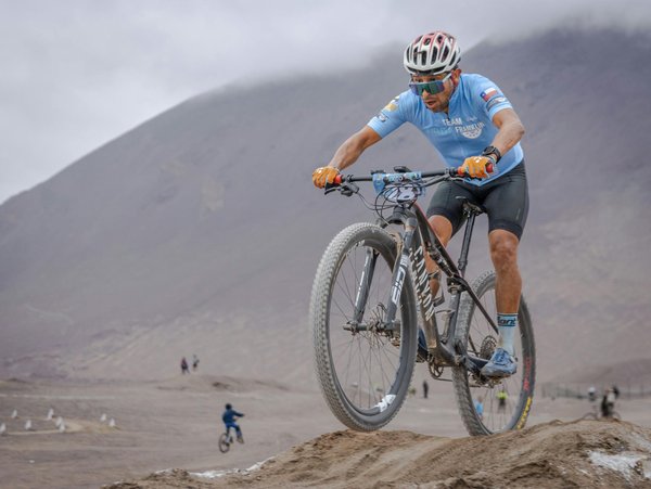 Impact environnemental de la production d'équipements de combat